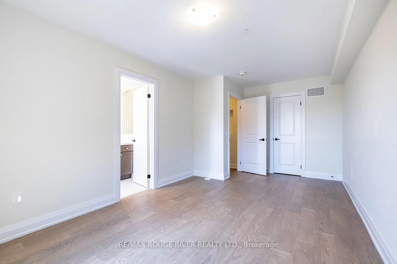 Photo 21 of 10 Marret Lane, Clarington, Newcastle — HOMEH