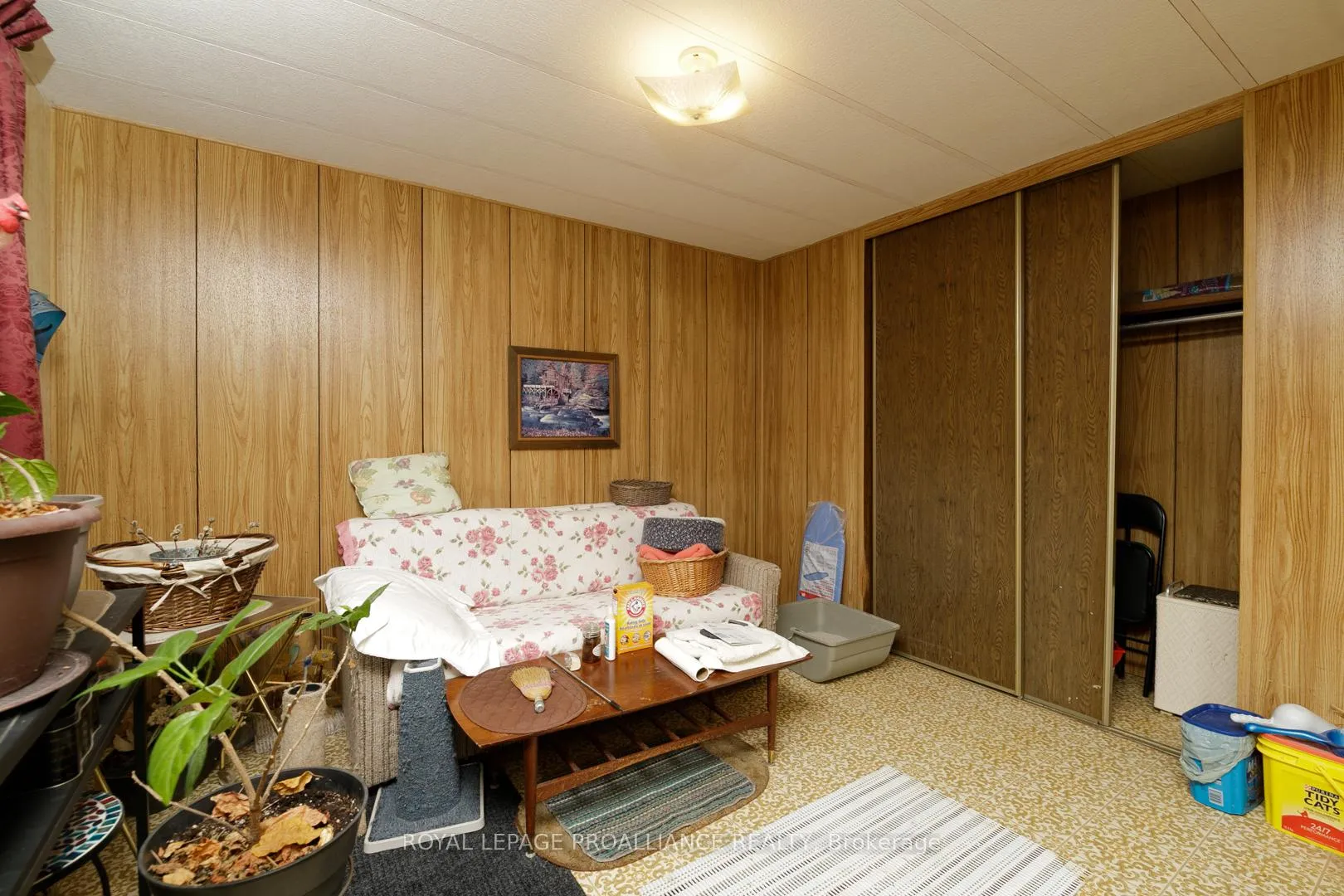 Photo 12 of 15 Thrush Lane, Quinte West, Sidney Ward — HOMEH