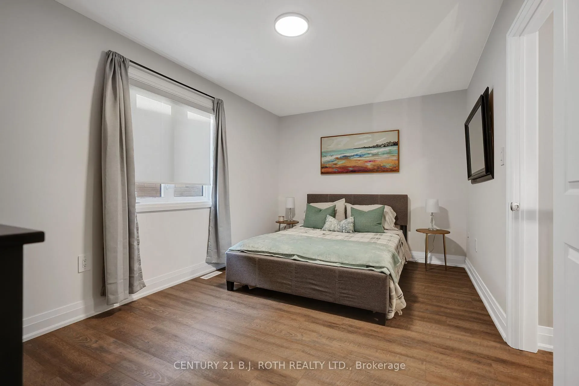 Photo 33 of 99 Franklin Trail, Barrie, Holly — HOMEH