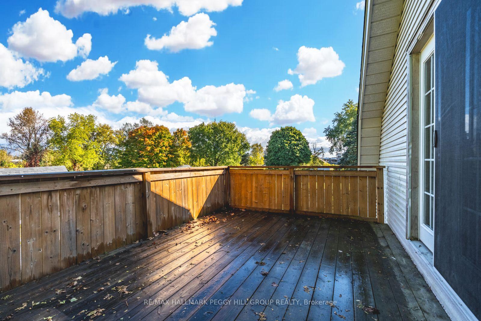 Photo 16 of 211 Phillips Street, Barrie, Ardagh — HOMEH