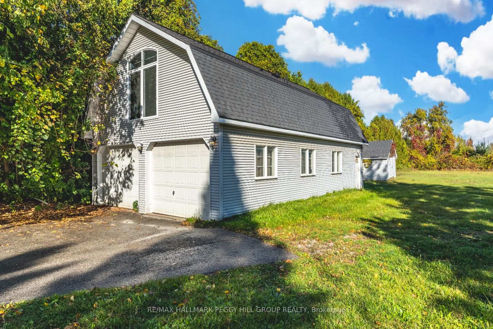 Photo 18 of 211 Phillips Street, Barrie, Ardagh — HOMEH