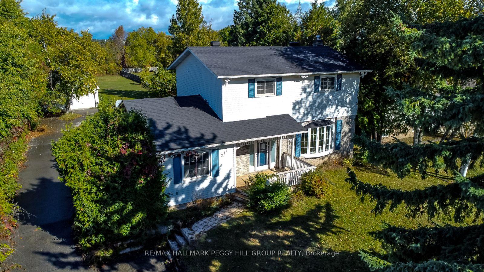Photo 21 of 211 Phillips Street, Barrie, Ardagh — HOMEH