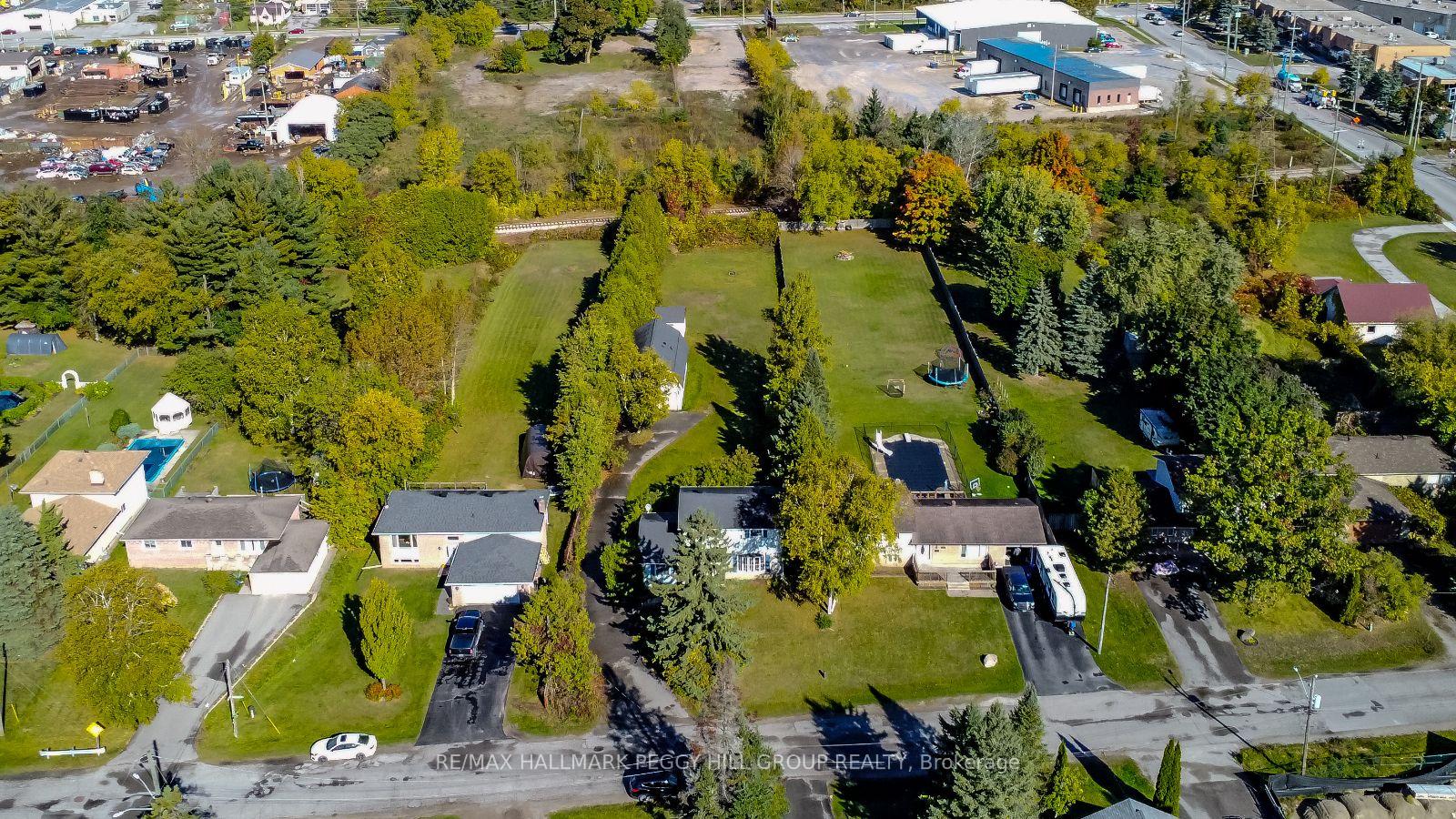Photo 22 of 211 Phillips Street, Barrie, Ardagh — HOMEH