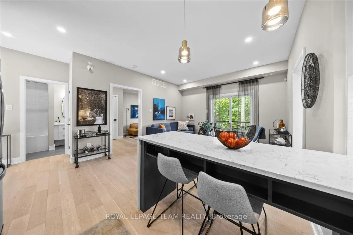 Photo 4 of Unit 209, 2370 Tenth Line Road, Ottawa, Avalon West — HOMEH