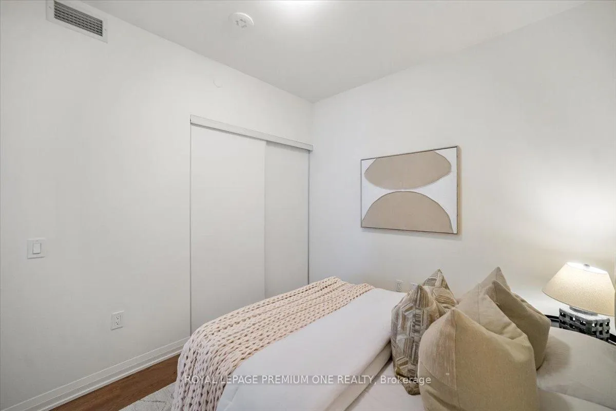 Photo 15 of Unit 2102, 8960 Jane Street, Vaughan, Concord — HOMEH