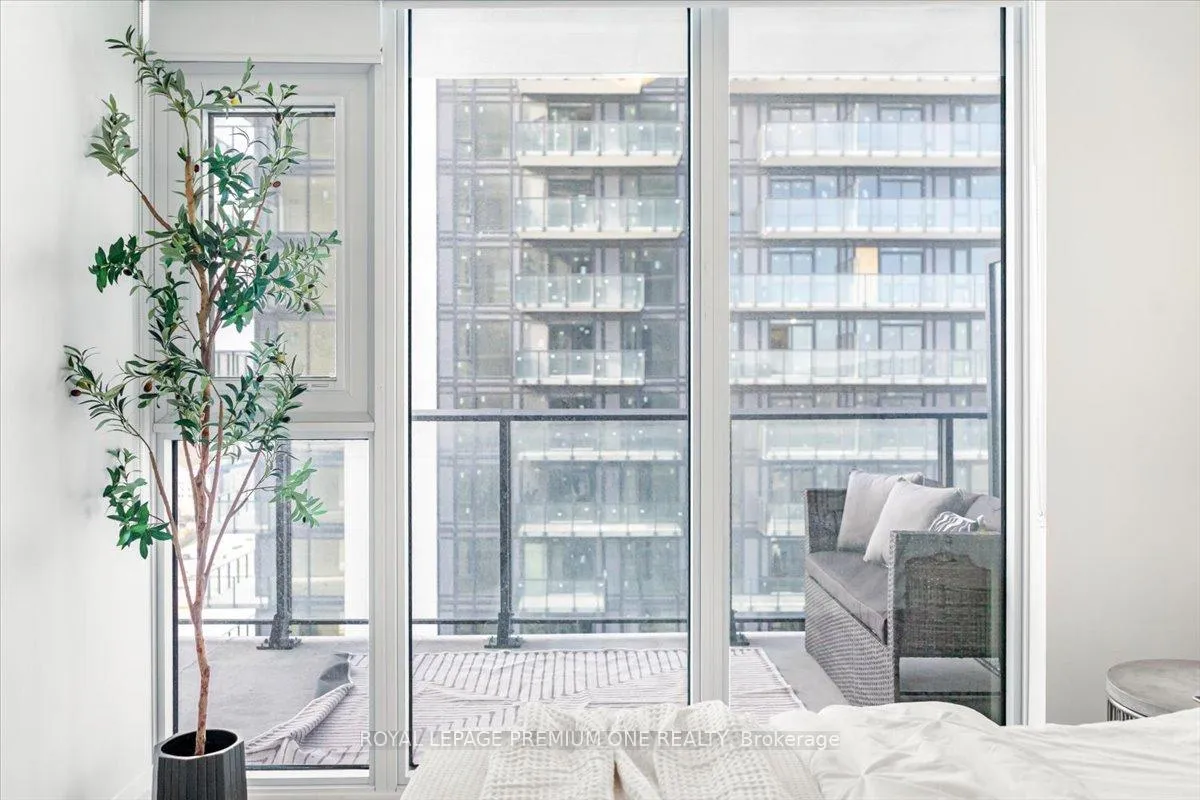 Photo 36 of Unit 2102, 8960 Jane Street, Vaughan, Concord — HOMEH
