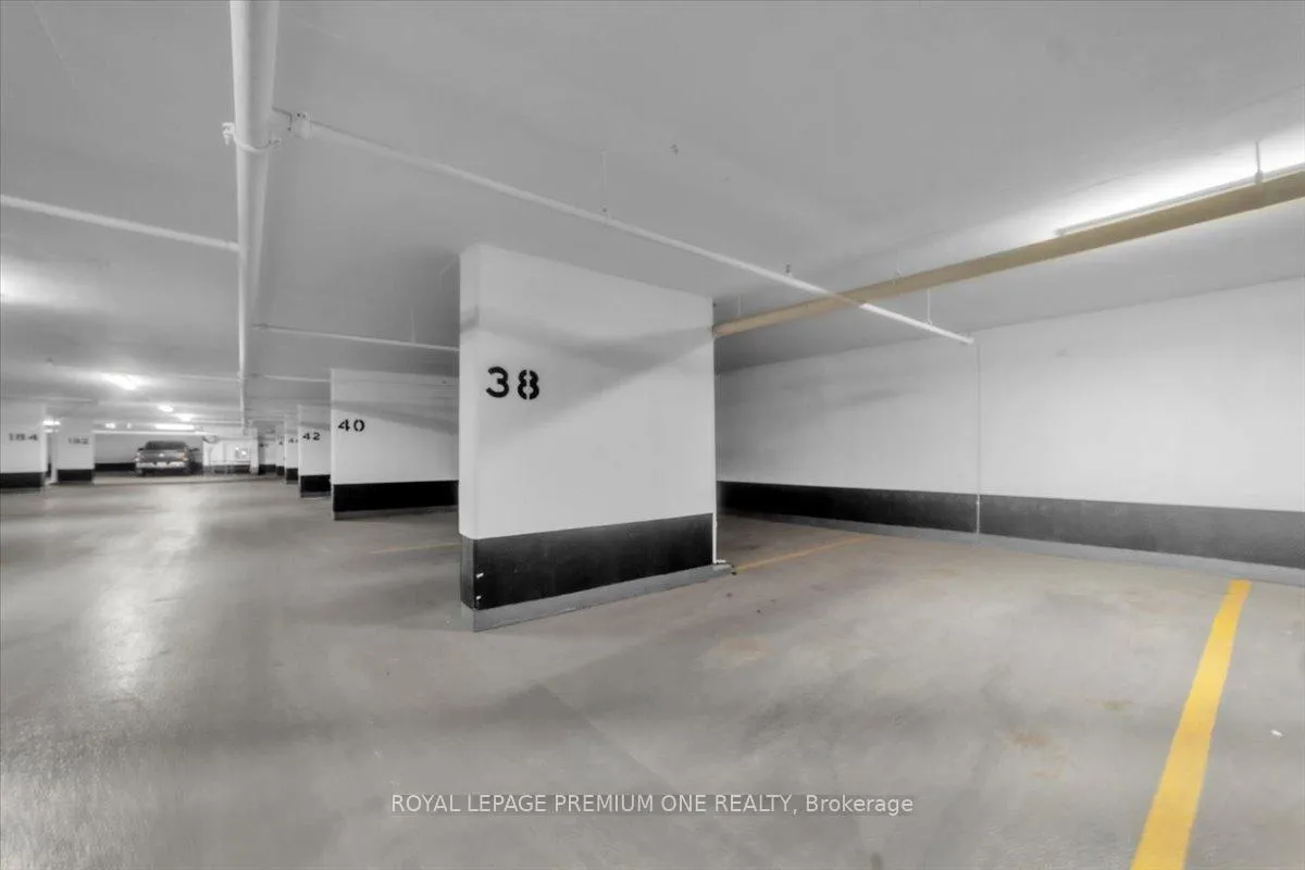 Photo 43 of Unit 2102, 8960 Jane Street, Vaughan, Concord — HOMEH