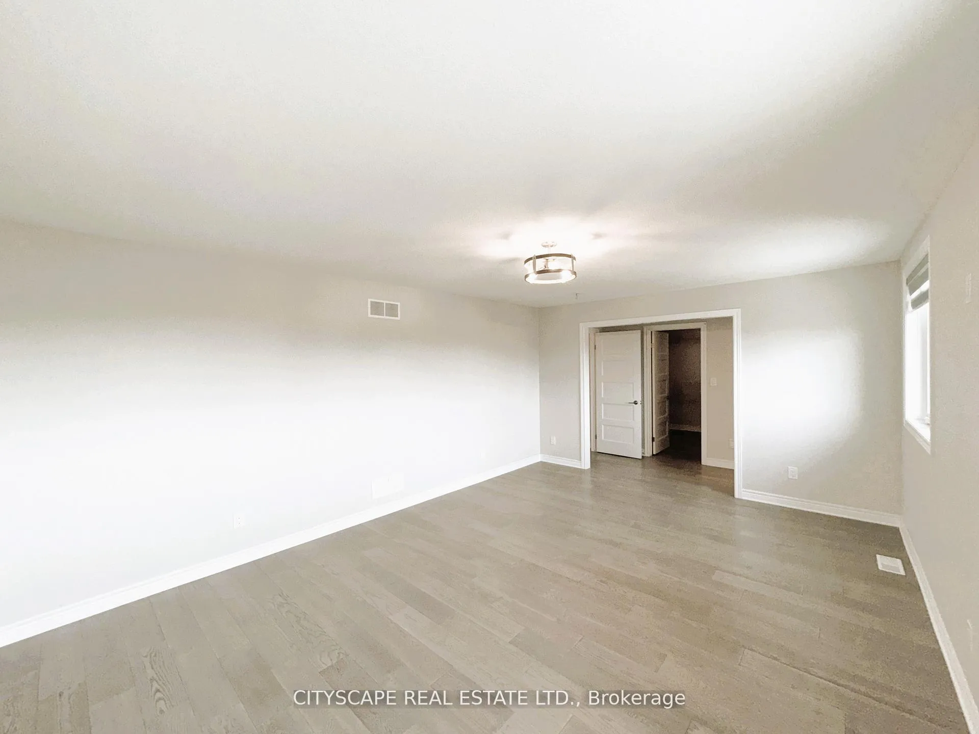 Photo 18 of 11 Hopkins Street, Thorold, Hurricane/Merrittville — HOMEH