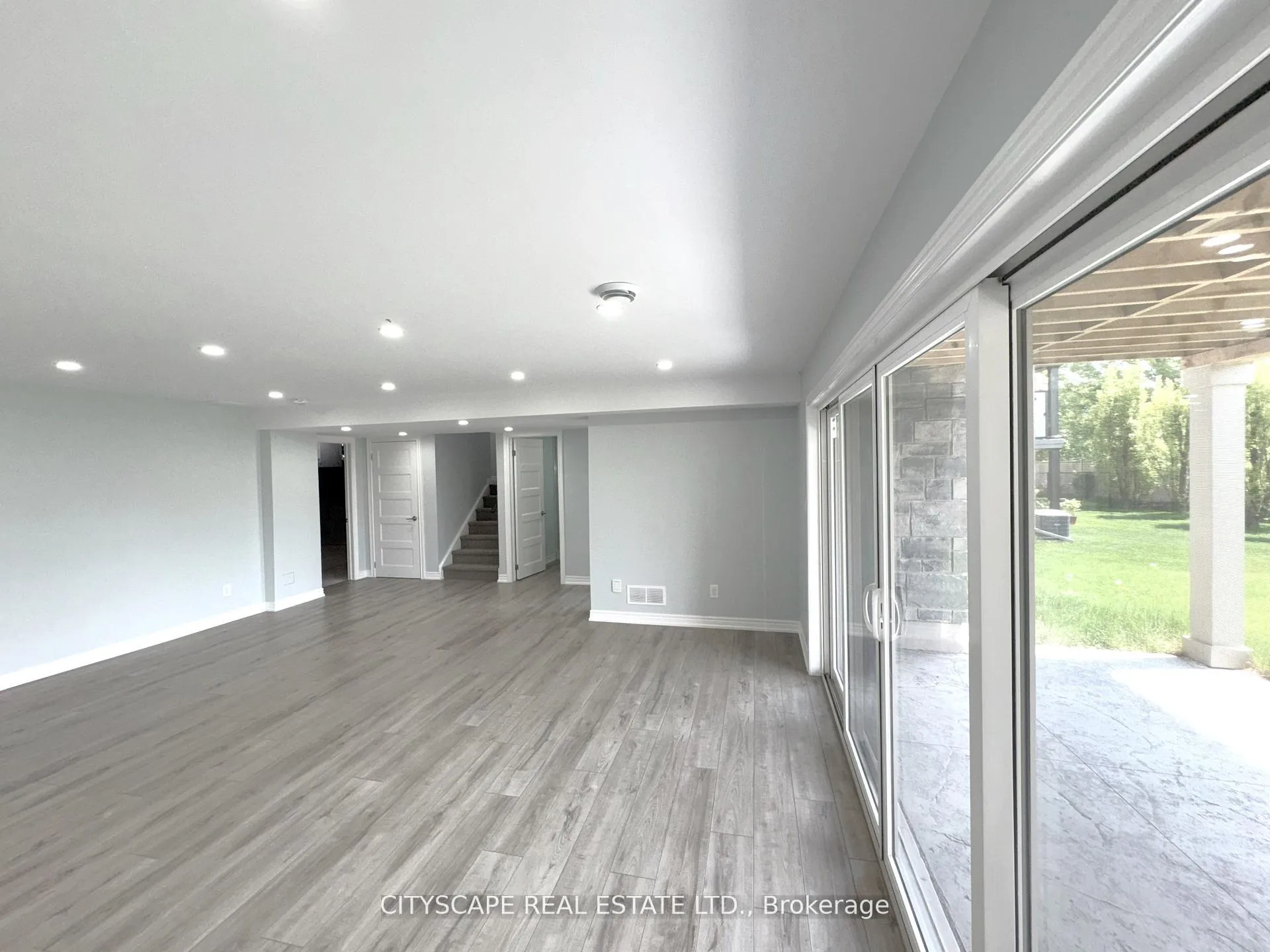 Photo 34 of 11 Hopkins Street, Thorold, Hurricane/Merrittville — HOMEH
