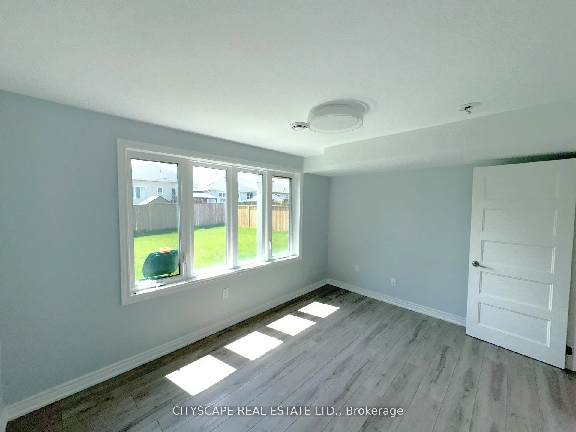 Photo 39 of 11 Hopkins Street, Thorold, Hurricane/Merrittville — HOMEH