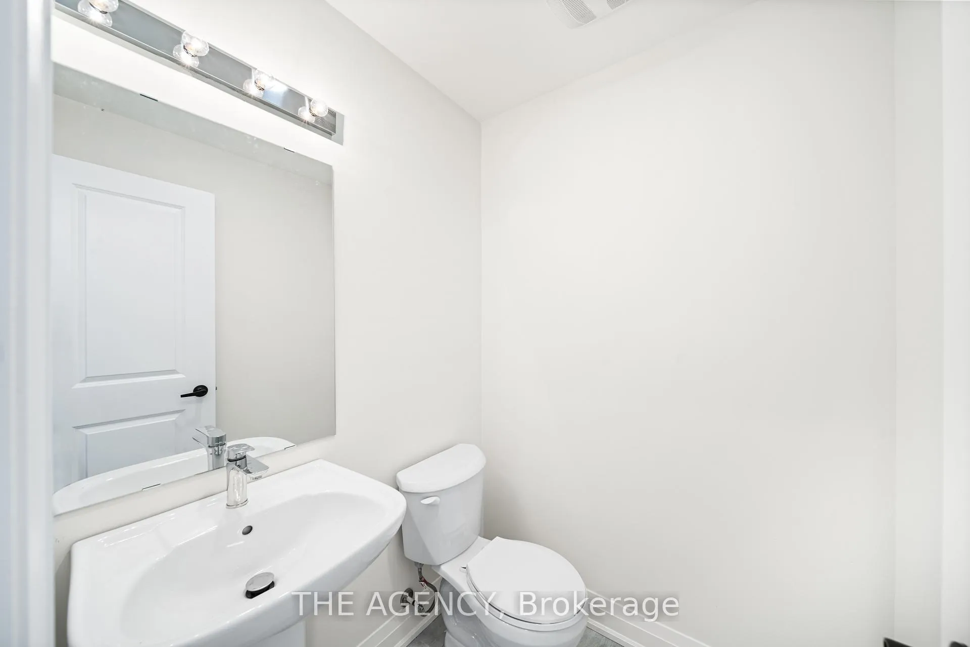 Photo 17 of Unit 23, 14 Marret Lane, Clarington, Newcastle — HOMEH