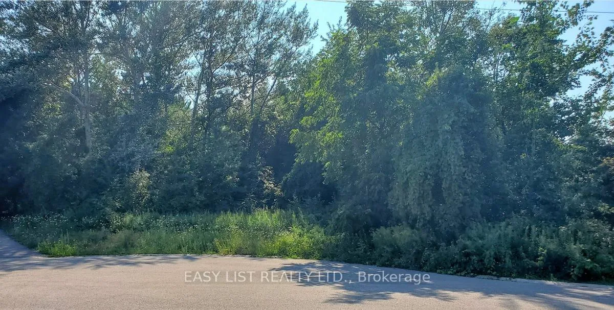 Photo 1 of 11 Lowry Lane, Huron-Kinloss — HOMEH