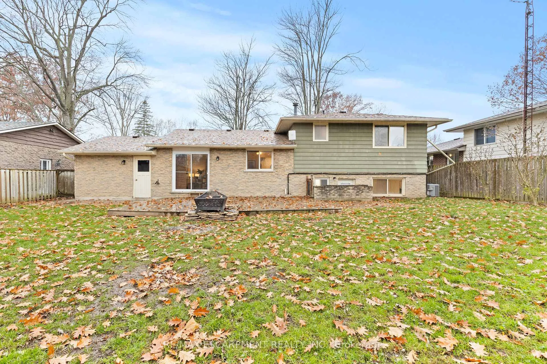 Photo 43 of 137 Brookfield Boulevard, Haldimand, Dunnville — HOMEH