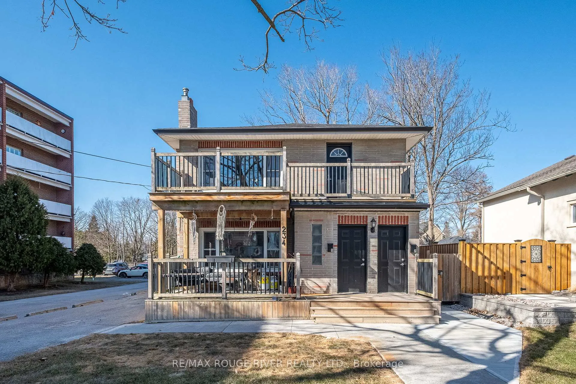 Photo of 234 King Street E