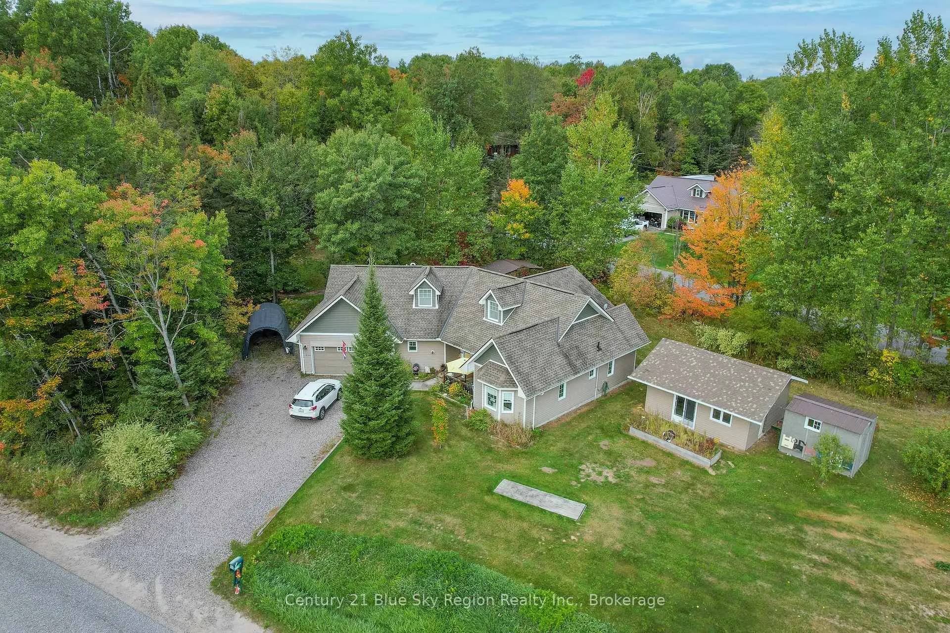 Photo 5 of 200 Memorial Park Drive E, Powassan — HOMEH