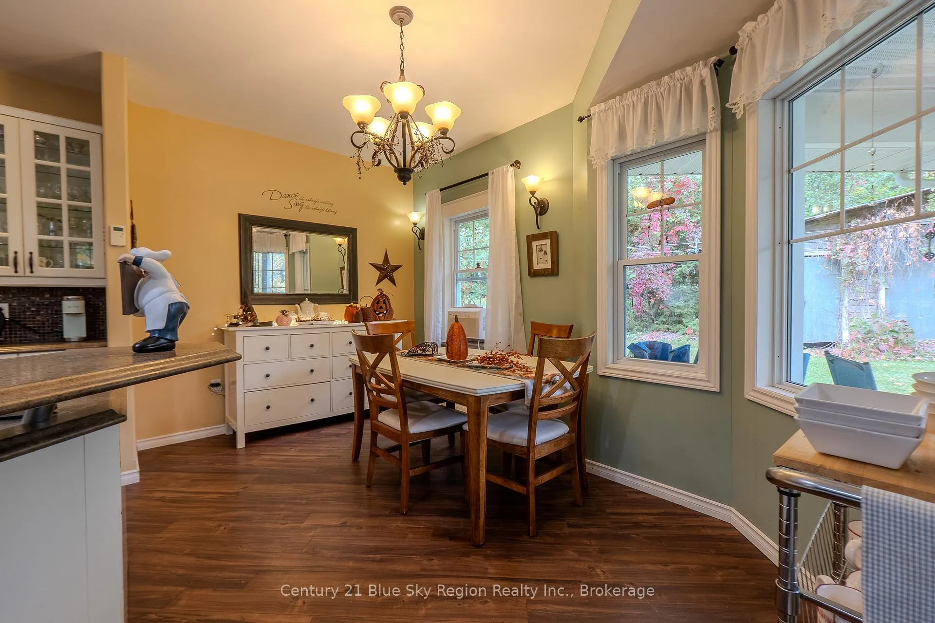 Photo 18 of 200 Memorial Park Drive E, Powassan — HOMEH