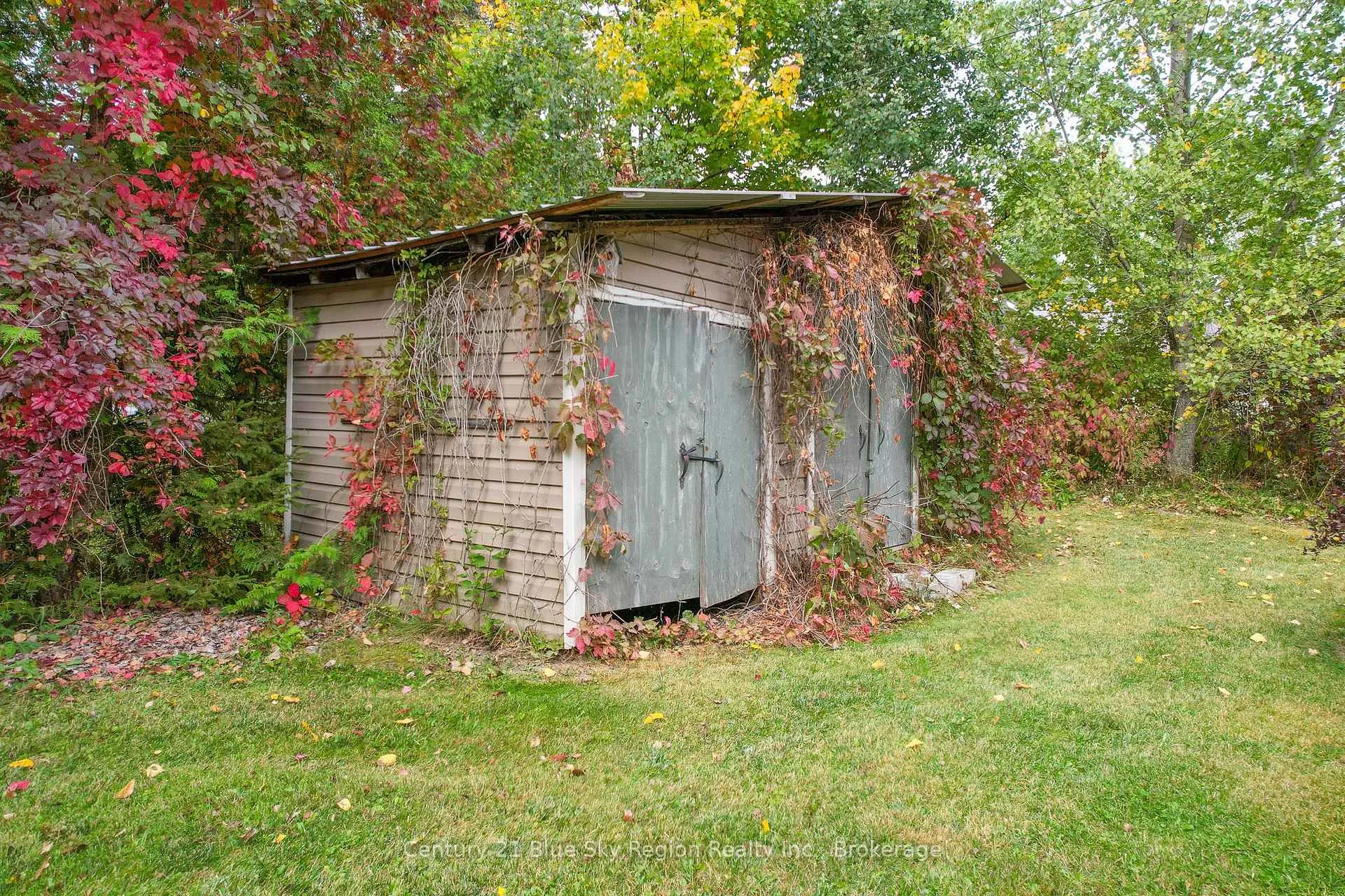 Photo 46 of 200 Memorial Park Drive E, Powassan — HOMEH