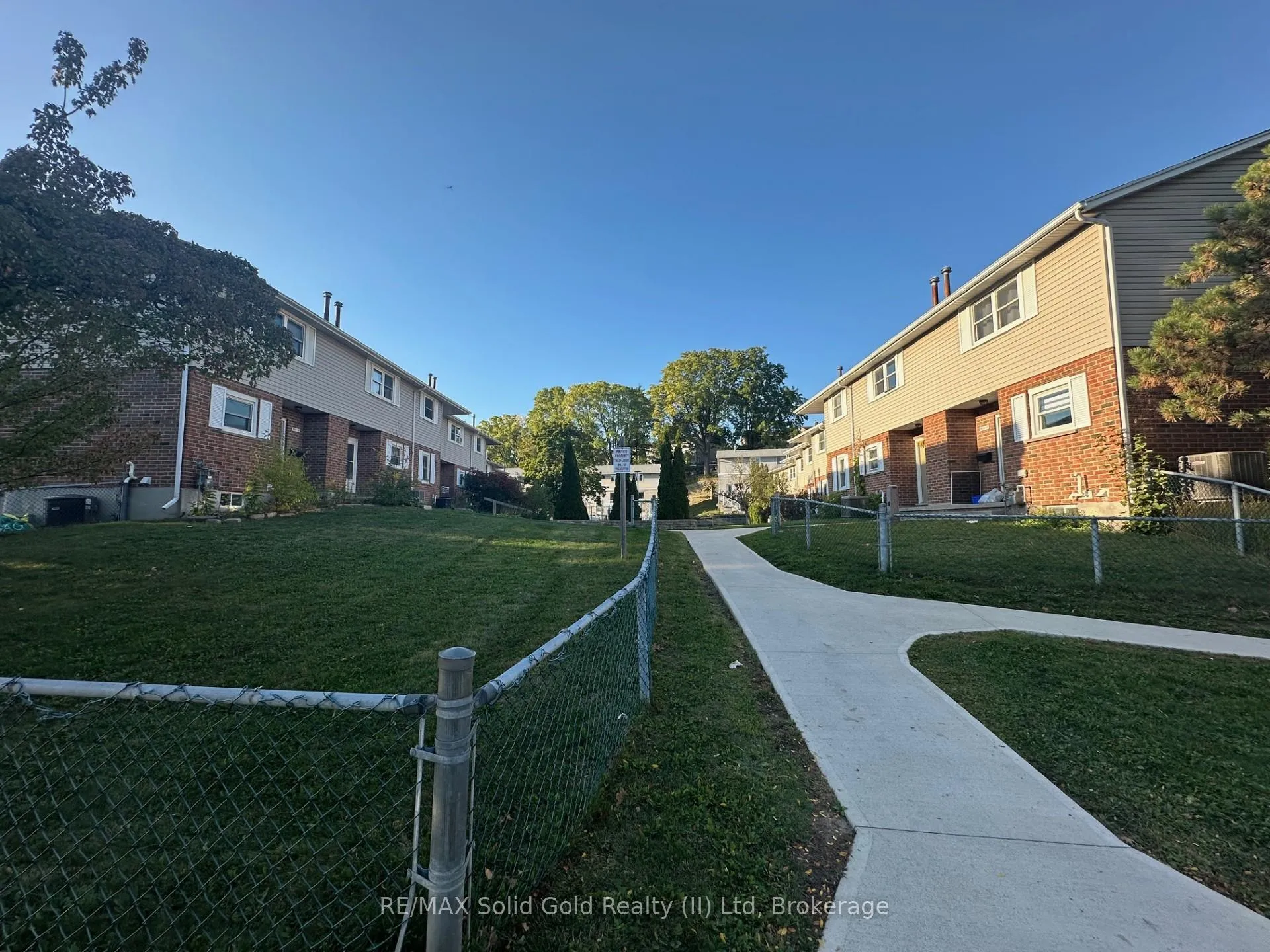 Photo 3 of Unit 8, 440 Pioneer Drive, Waterloo — HOMEH