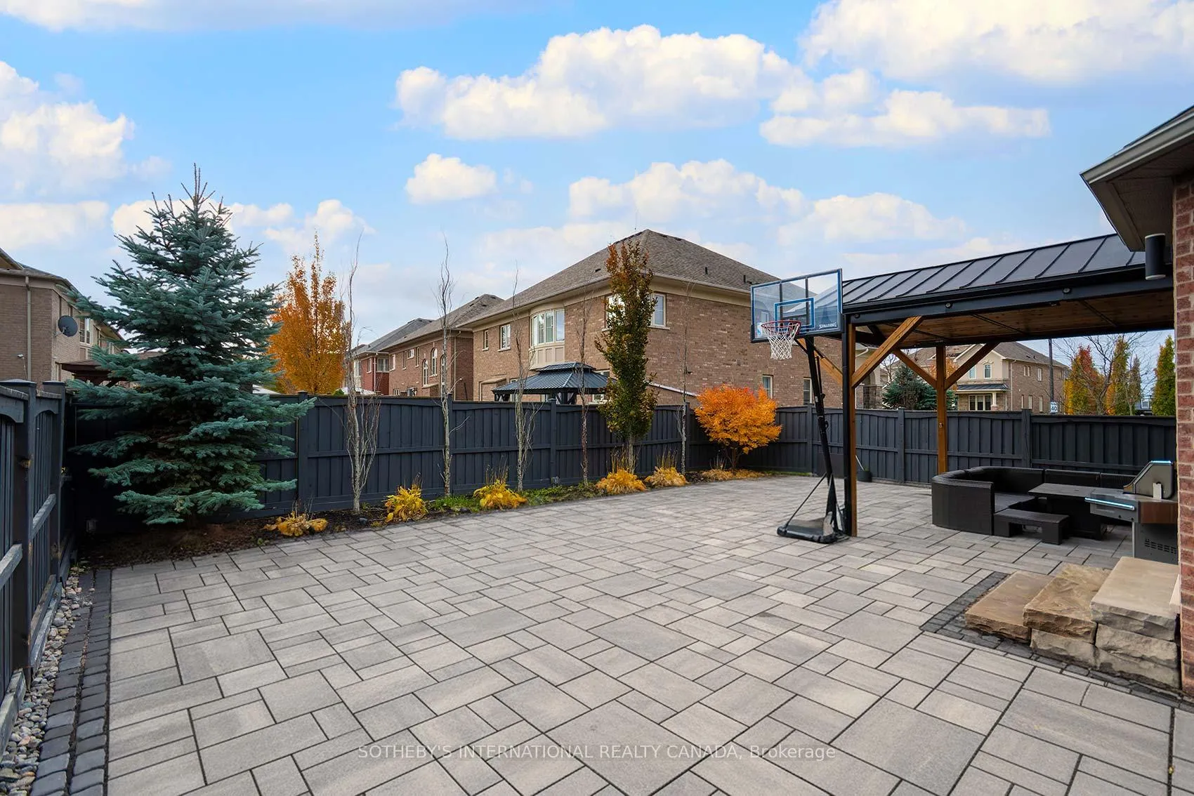 Photo 44 of 5 Fairmont Ridge Trail, King, Nobleton — HOMEH