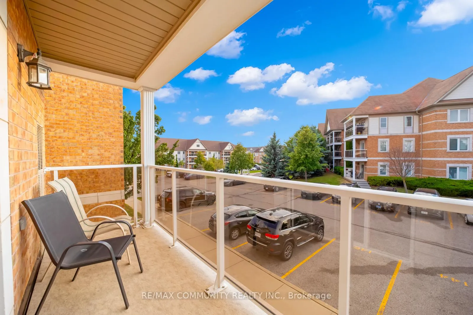 Photo 12 of Unit 202, 124 Aspen Springs Drive, Clarington, Bowmanville — HOMEH