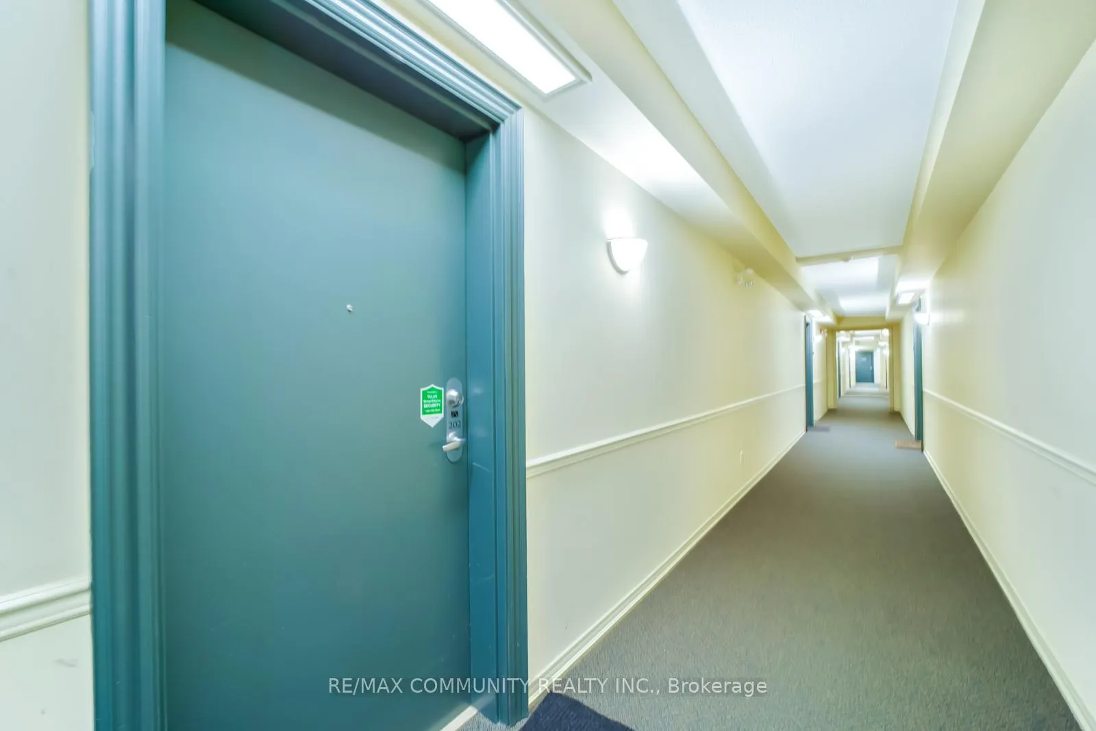 Photo 16 of Unit 202, 124 Aspen Springs Drive, Clarington, Bowmanville — HOMEH