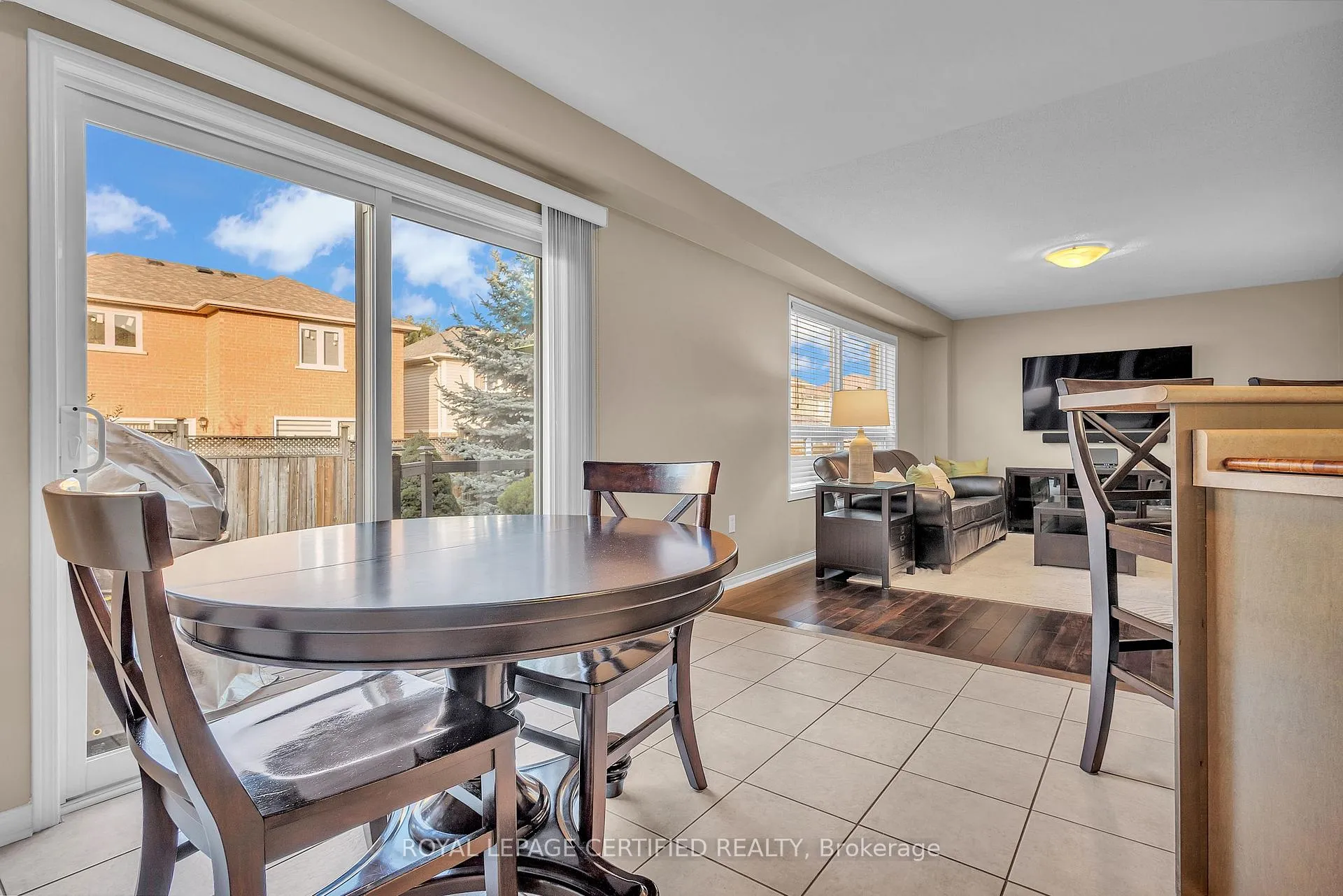 Photo 14 of 363 Edenbrook Hill Drive, Brampton, Fletcher's Meadow — HOMEH