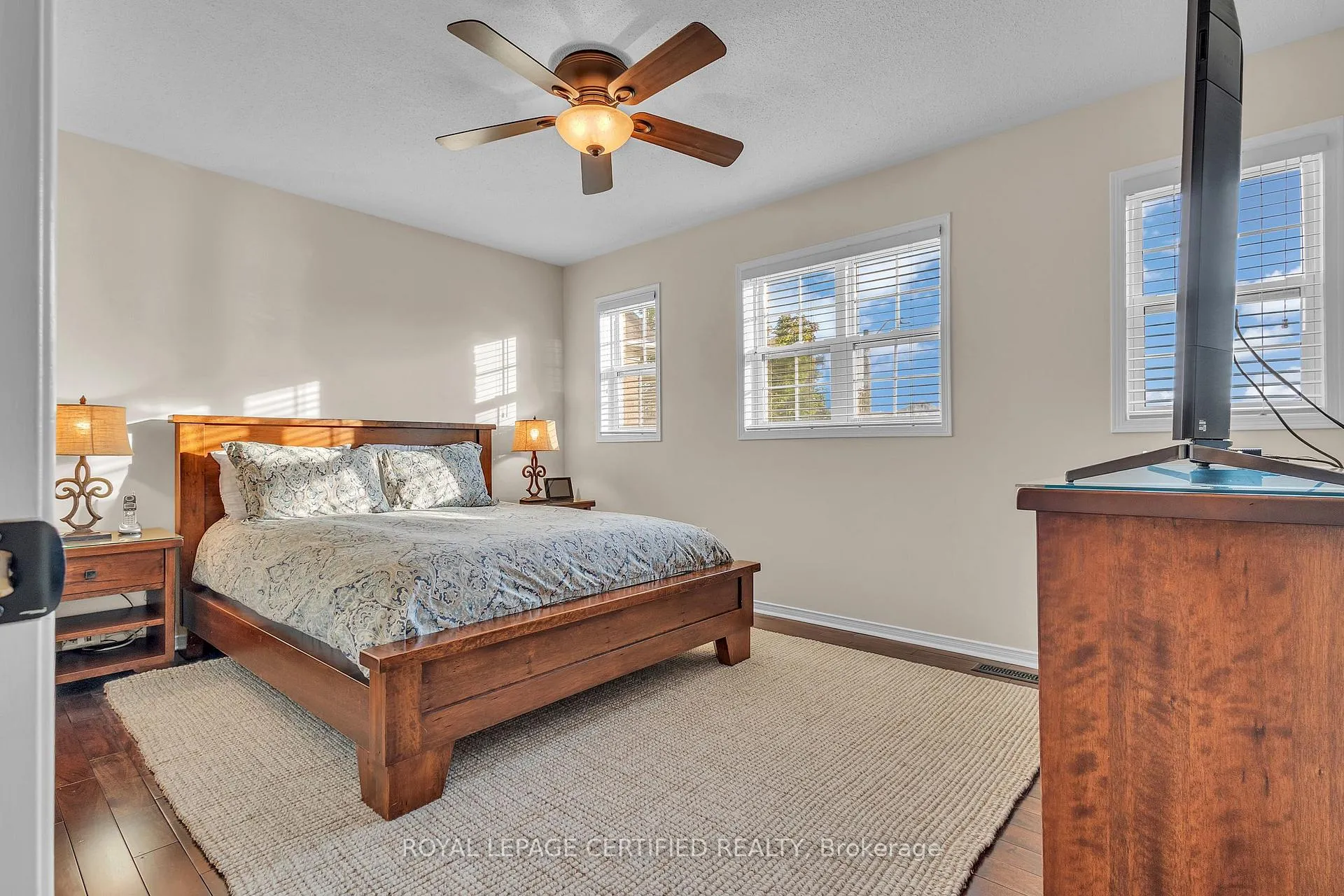 Photo 23 of 363 Edenbrook Hill Drive, Brampton, Fletcher's Meadow — HOMEH