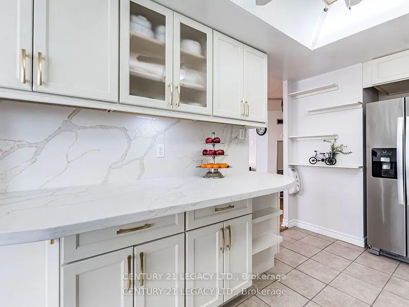 Photo 15 of Unit 1402, 8 Lisa Street E, Brampton, Queen Street Corridor — HOMEH