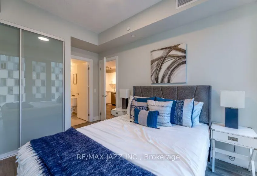 Photo 5 of Unit 323, 80 Bond Street E, Oshawa, O'Neill — HOMEH