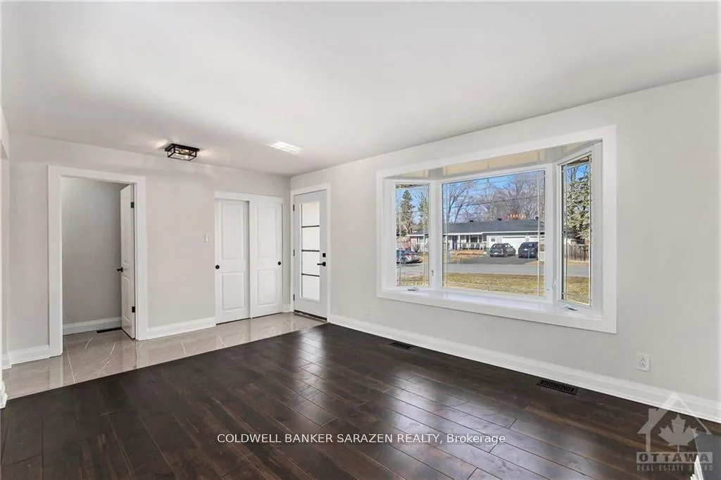 Photo 4 of 16 Turtleback Way, Ottawa, Stittsville (South) — HOMEH