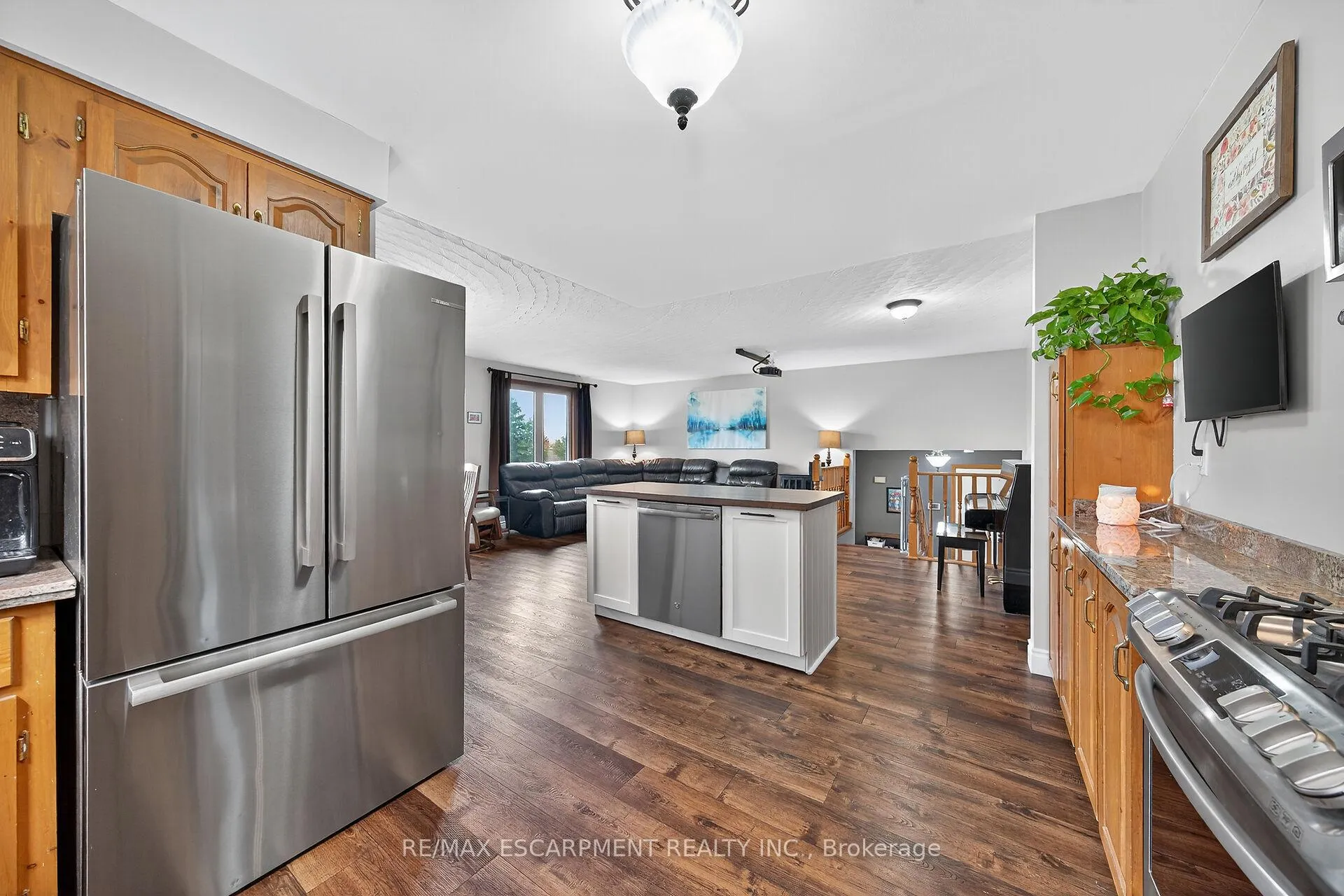Photo 15 of 1489 Norfolk County Rd 19 E, Norfolk, Wilsonville — HOMEH