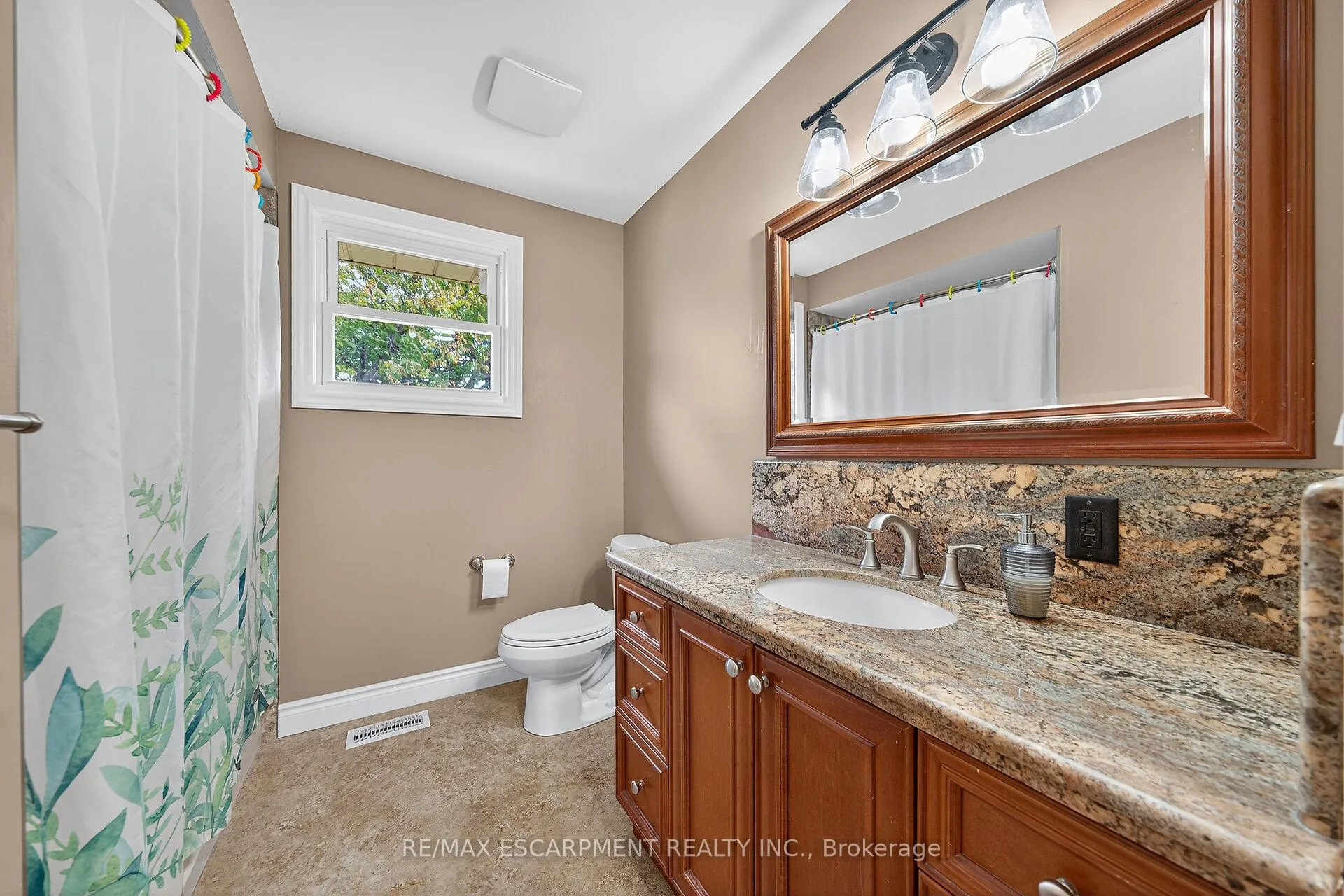 Photo 19 of 1489 Norfolk County Rd 19 E, Norfolk, Wilsonville — HOMEH