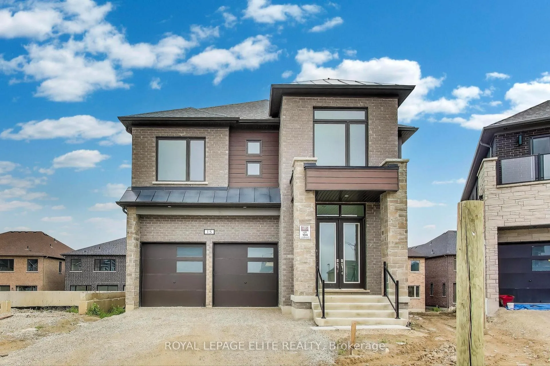 Front of Unit (15), LOT 104 Pearen Heights