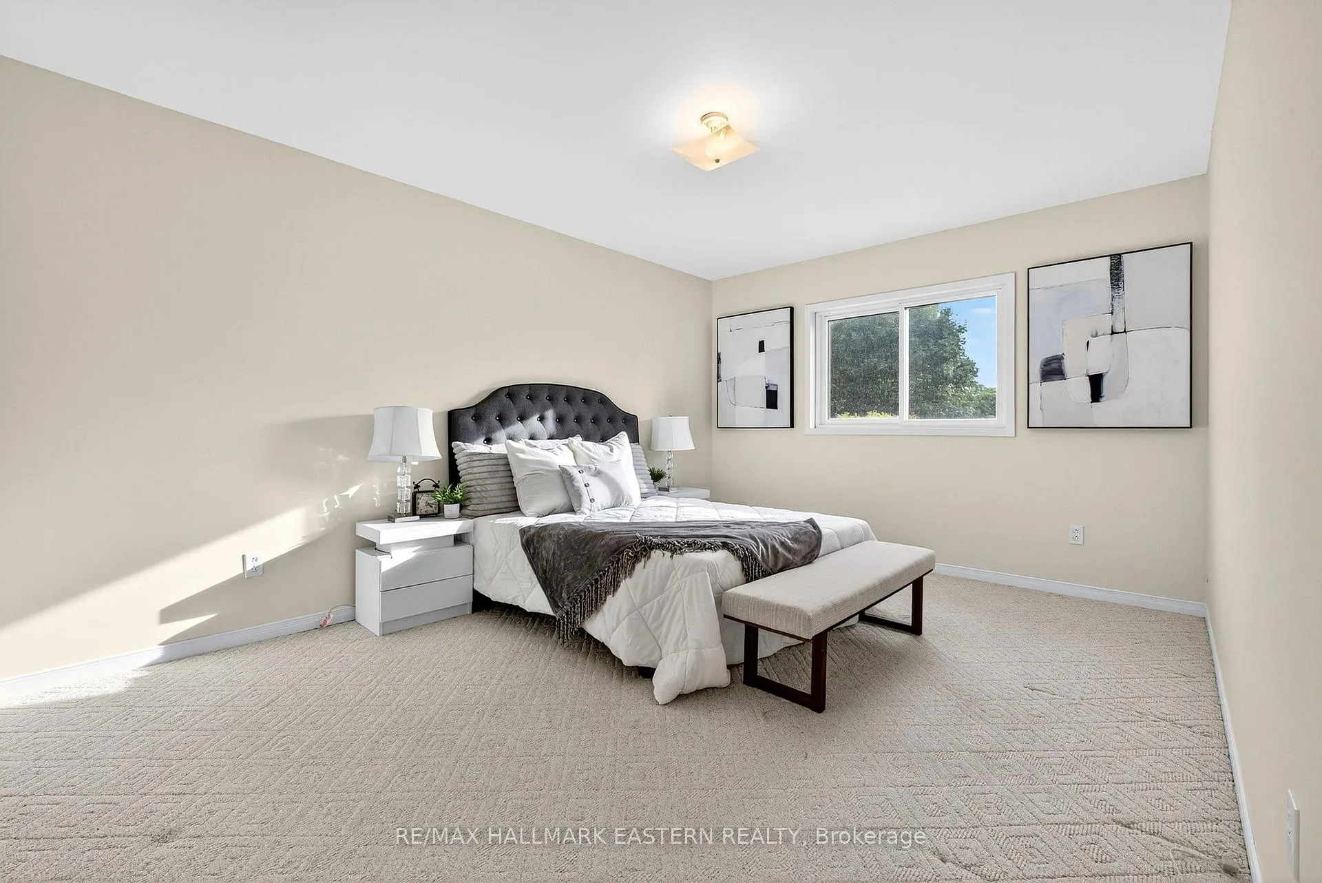 Photo 23 of 676 Towerhill Road, Peterborough, Northcrest Ward 5 — HOMEH