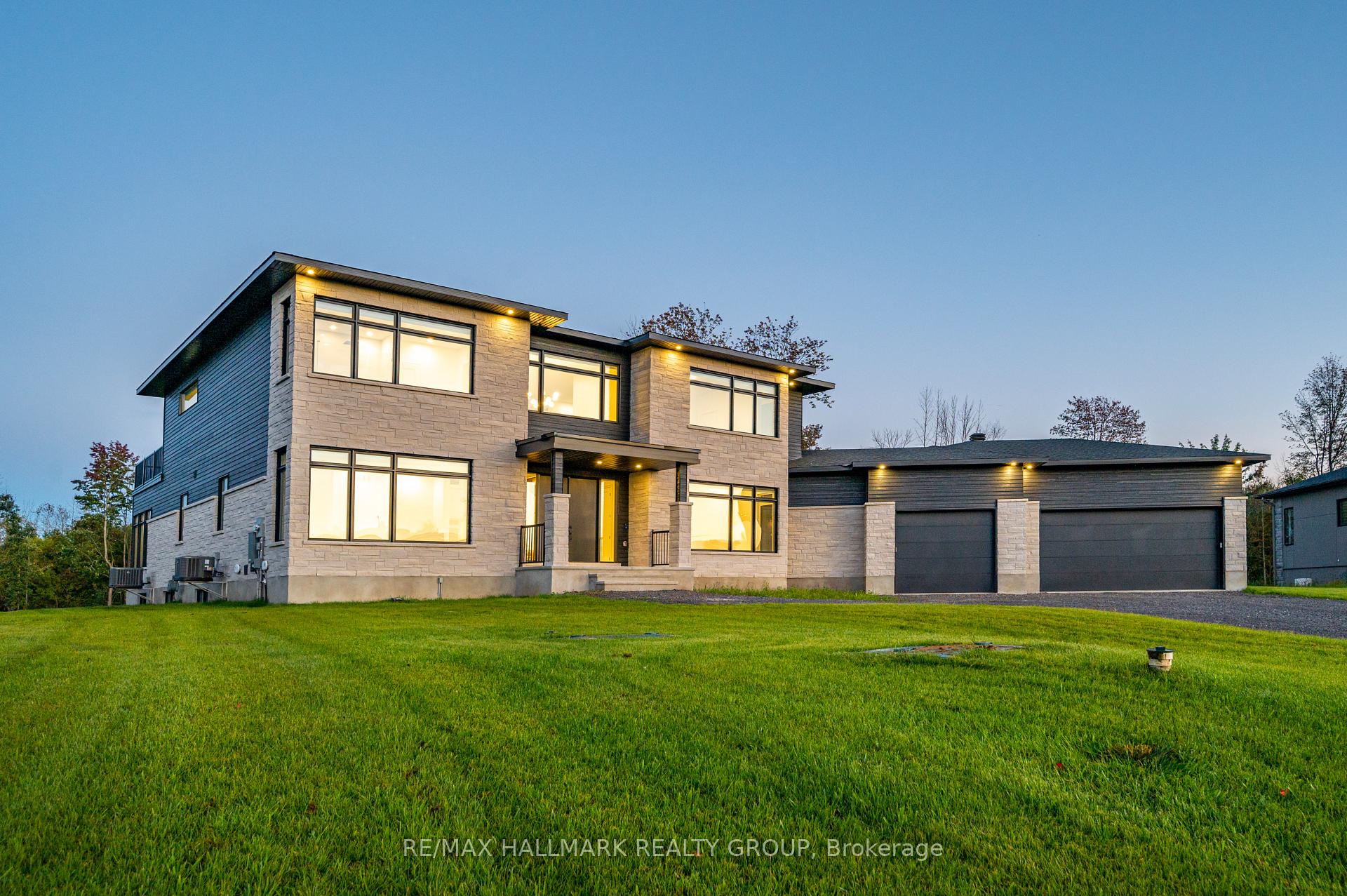 Photo 1 of 511 Shoreway Drive, Ottawa, Greely — HOMEH