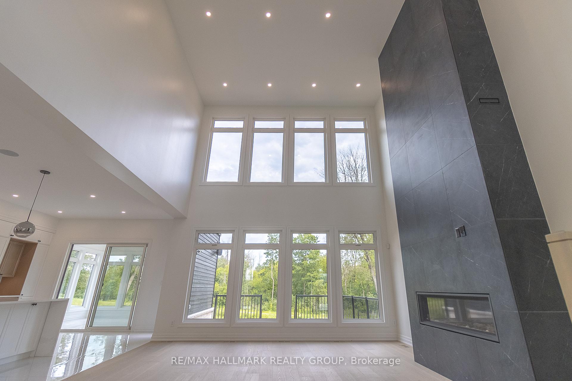 Photo 6 of 511 Shoreway Drive, Ottawa, Greely — HOMEH