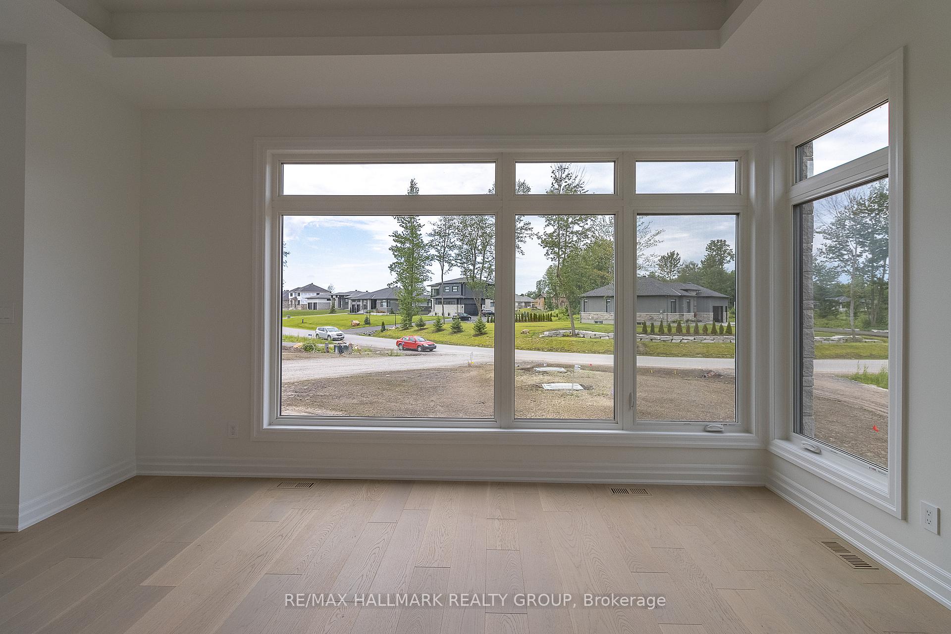 Photo 7 of 511 Shoreway Drive, Ottawa, Greely — HOMEH