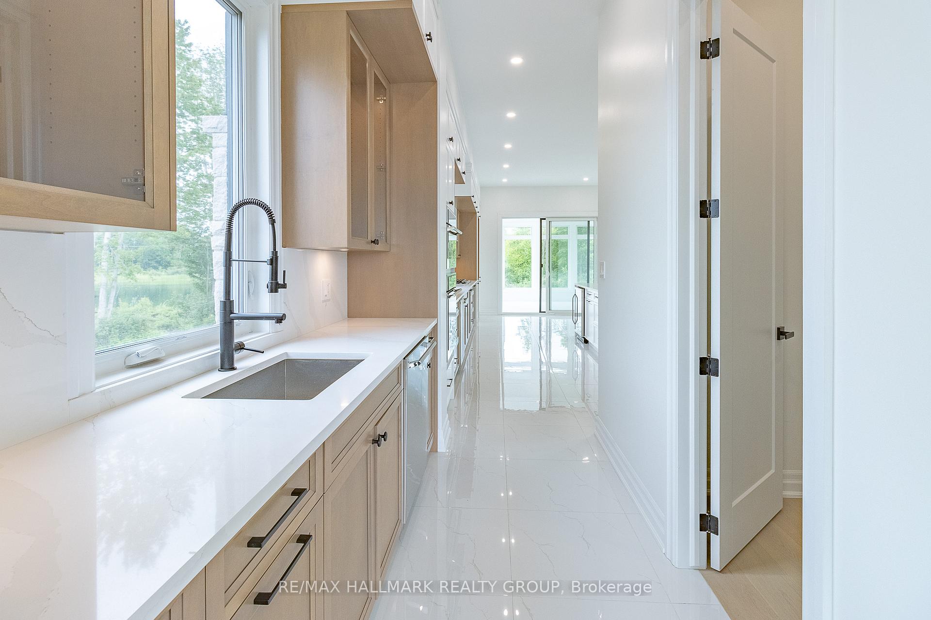 Photo 19 of 511 Shoreway Drive, Ottawa, Greely — HOMEH