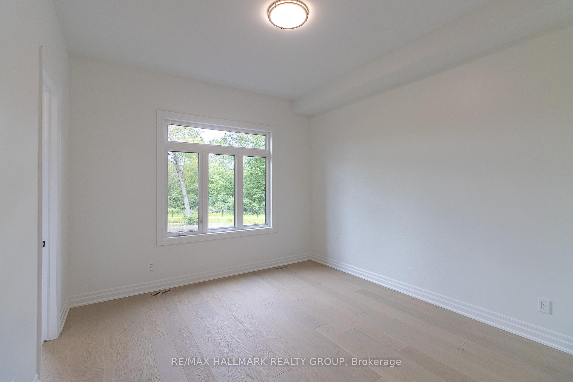 Photo 20 of 511 Shoreway Drive, Ottawa, Greely — HOMEH