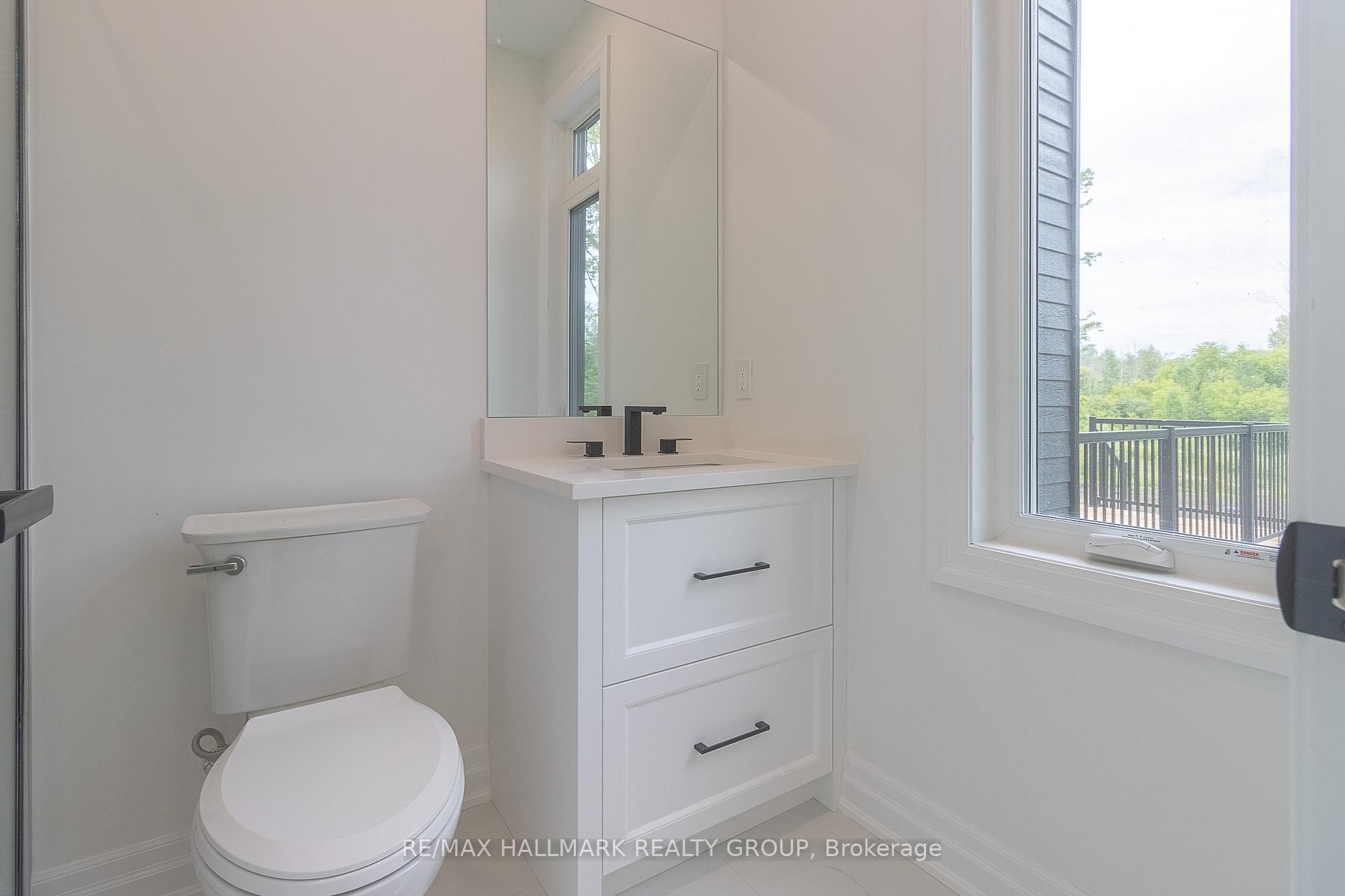 Photo 22 of 511 Shoreway Drive, Ottawa, Greely — HOMEH