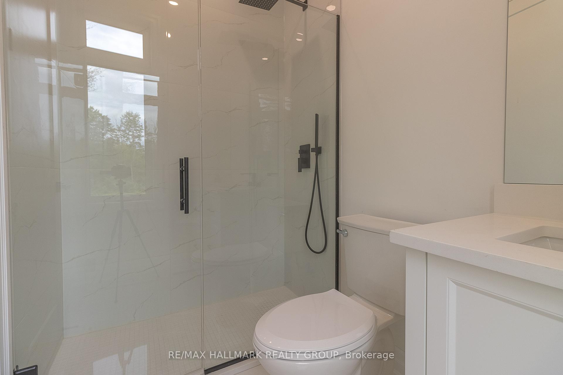 Photo 23 of 511 Shoreway Drive, Ottawa, Greely — HOMEH