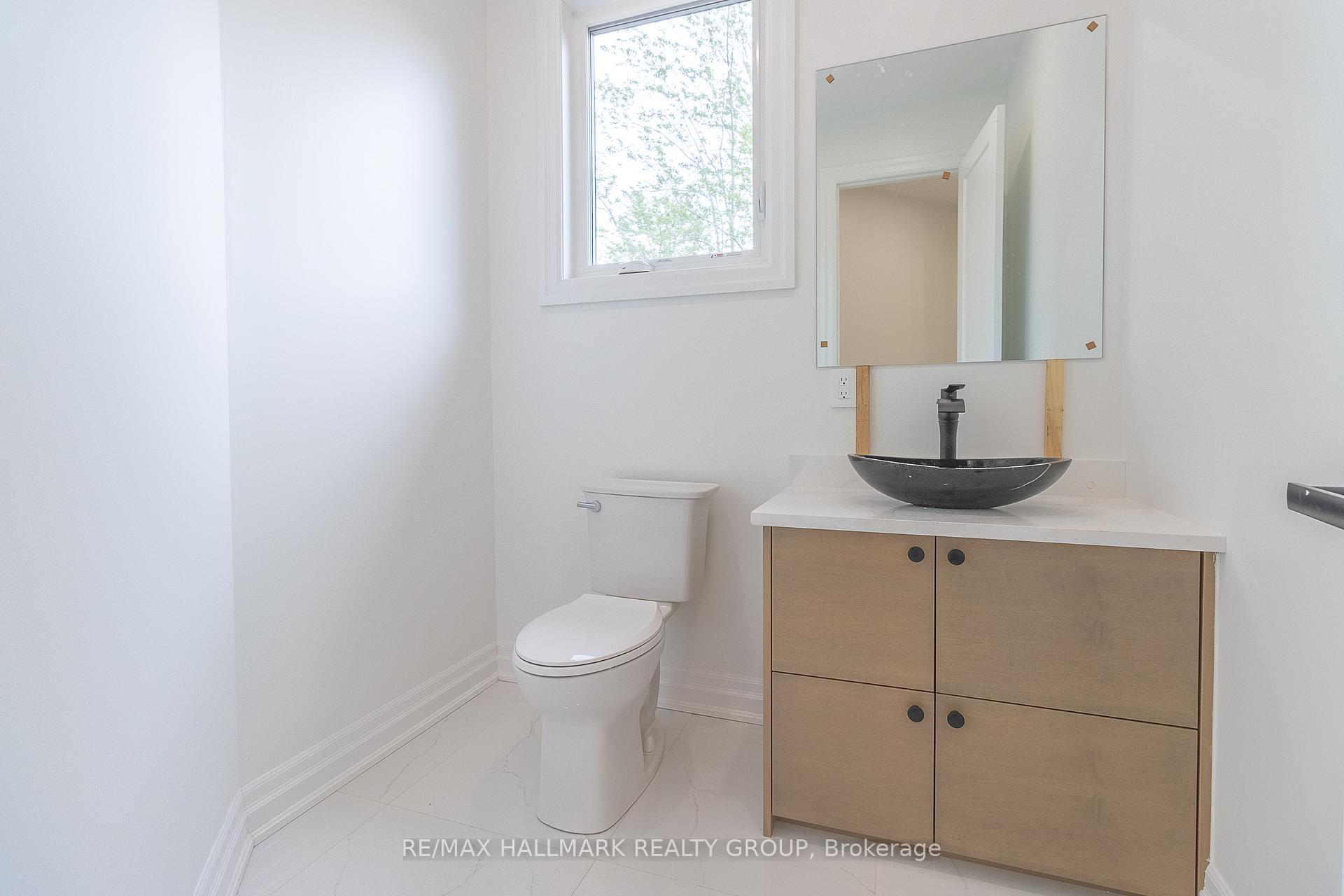 Photo 25 of 511 Shoreway Drive, Ottawa, Greely — HOMEH