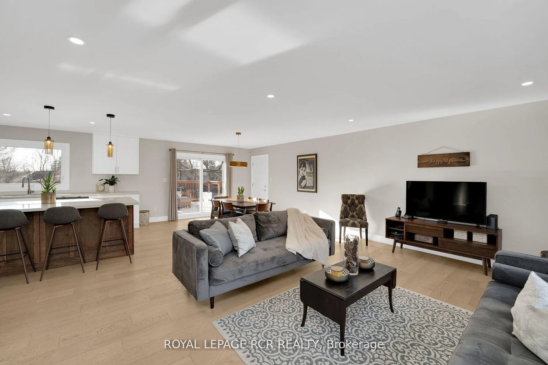 Photo 19 of 8 Cook Drive, King, Pottageville — HOMEH