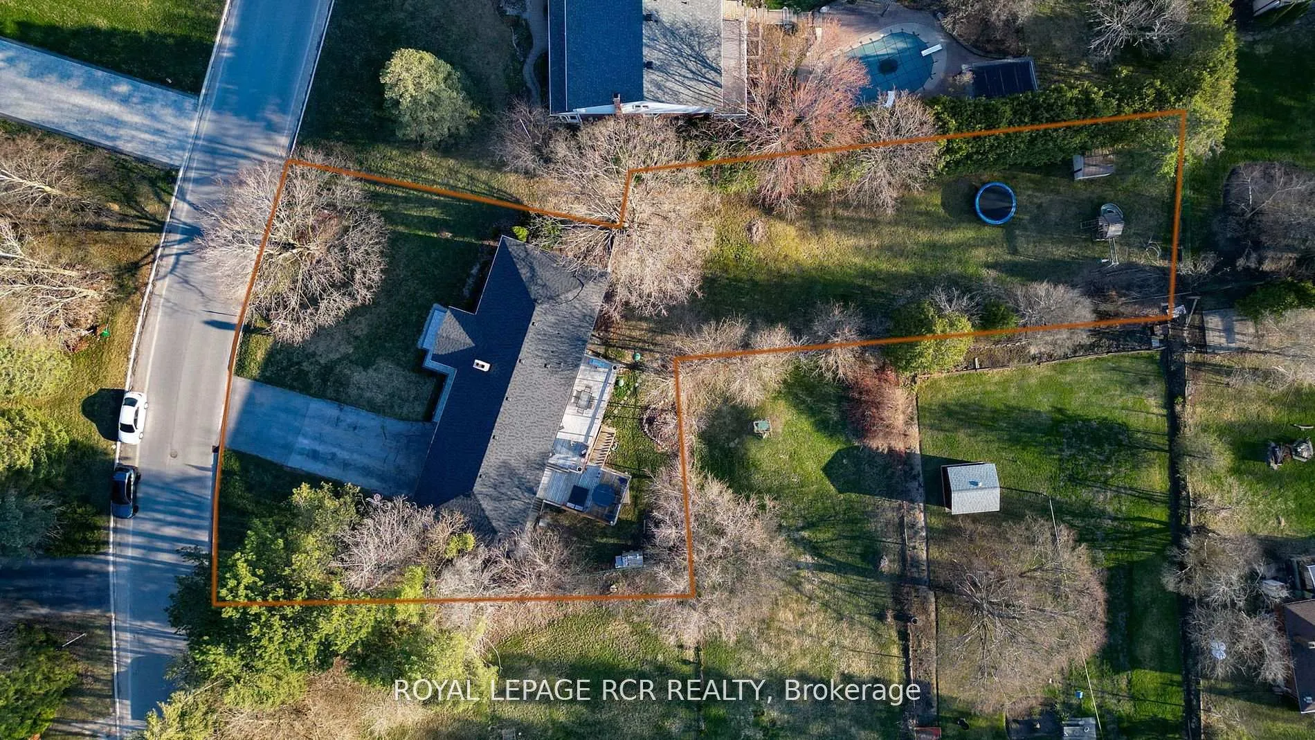 Photo 45 of 8 Cook Drive, King, Pottageville — HOMEH