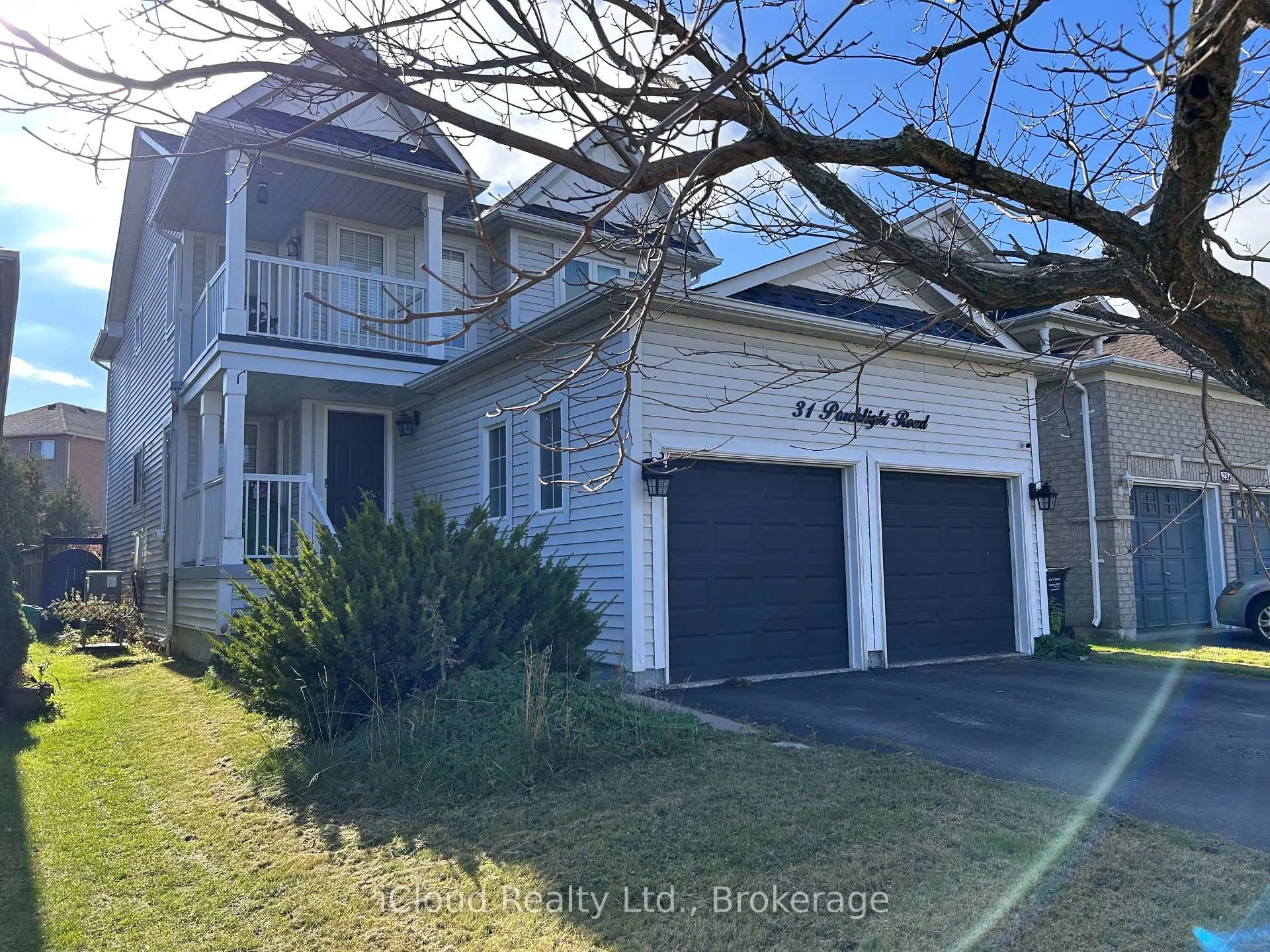 Photo 2 of 31 Porchlight Road N, Brampton, Fletcher's Creek Village — HOMEH