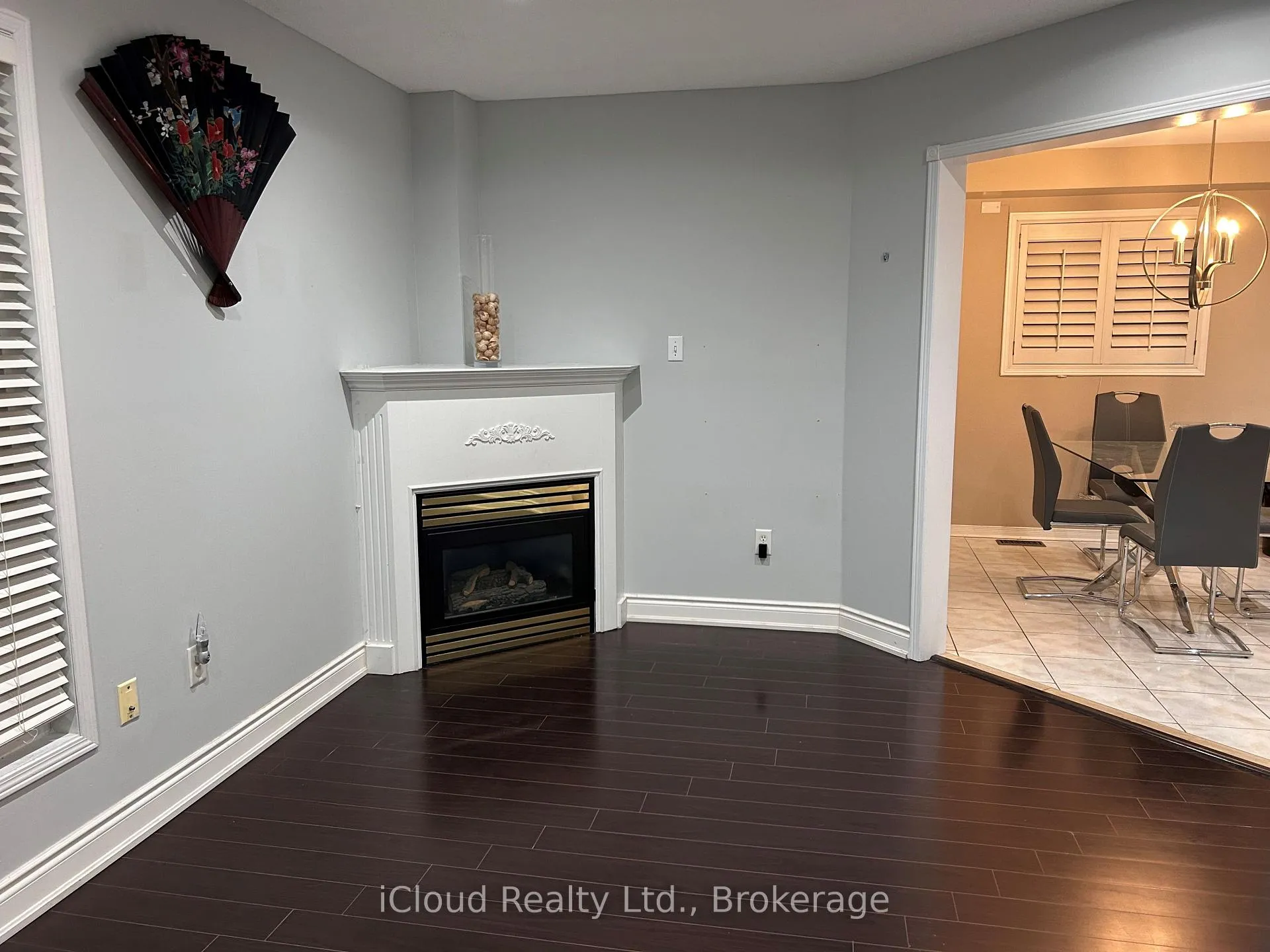 Photo 9 of 31 Porchlight Road N, Brampton, Fletcher's Creek Village — HOMEH