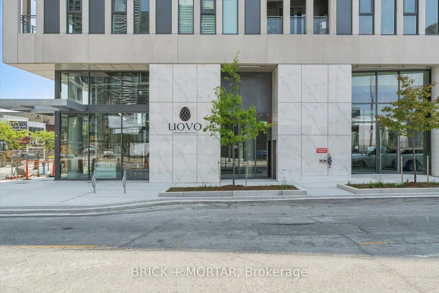Front of Unit 603, 1 Hillsdale Avenue W