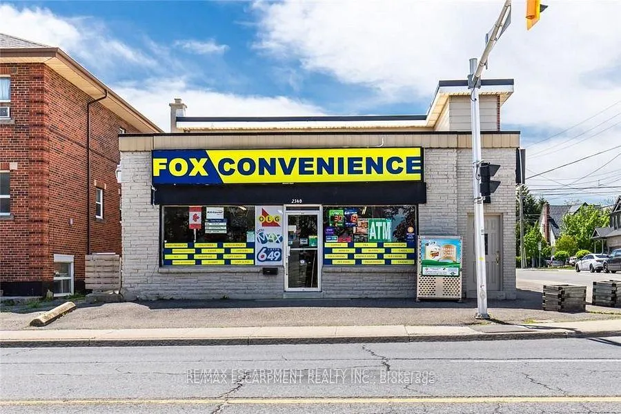 Photo 3 of 2340 King Street E, Hamilton, Bartonville — HOMEH