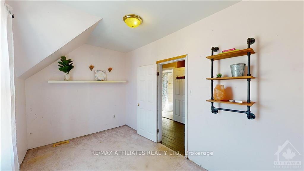 Photo 18 of 130 Henry Street, Edwardsburgh/Cardinal, Town of Cardinal — HOMEH