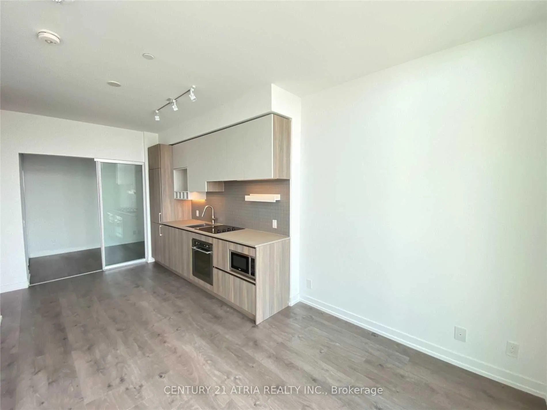 Photo 2 of Unit PH07, 950 Portage Parkway, Vaughan, Vaughan Corporate Centre — HOMEH